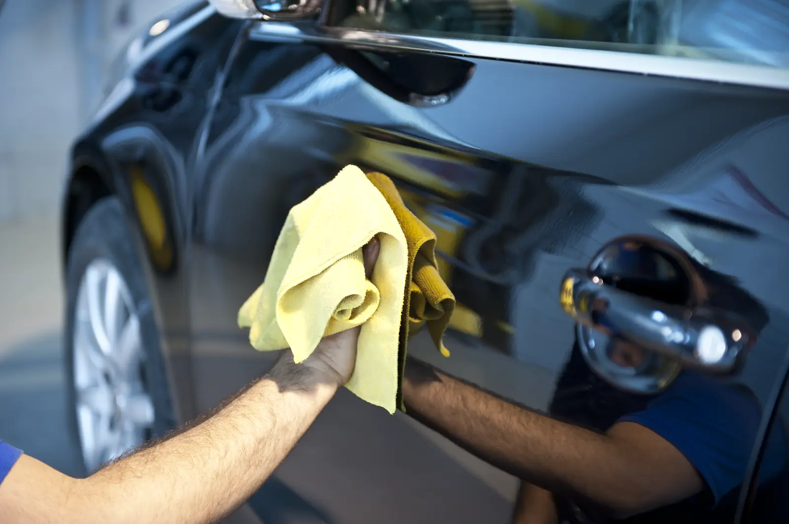 Arbeit in der Werkstatt der Flex Garage